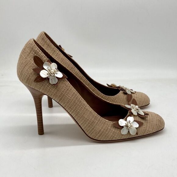 Valentino Garavani Flower Heels - Picture 3 of 13